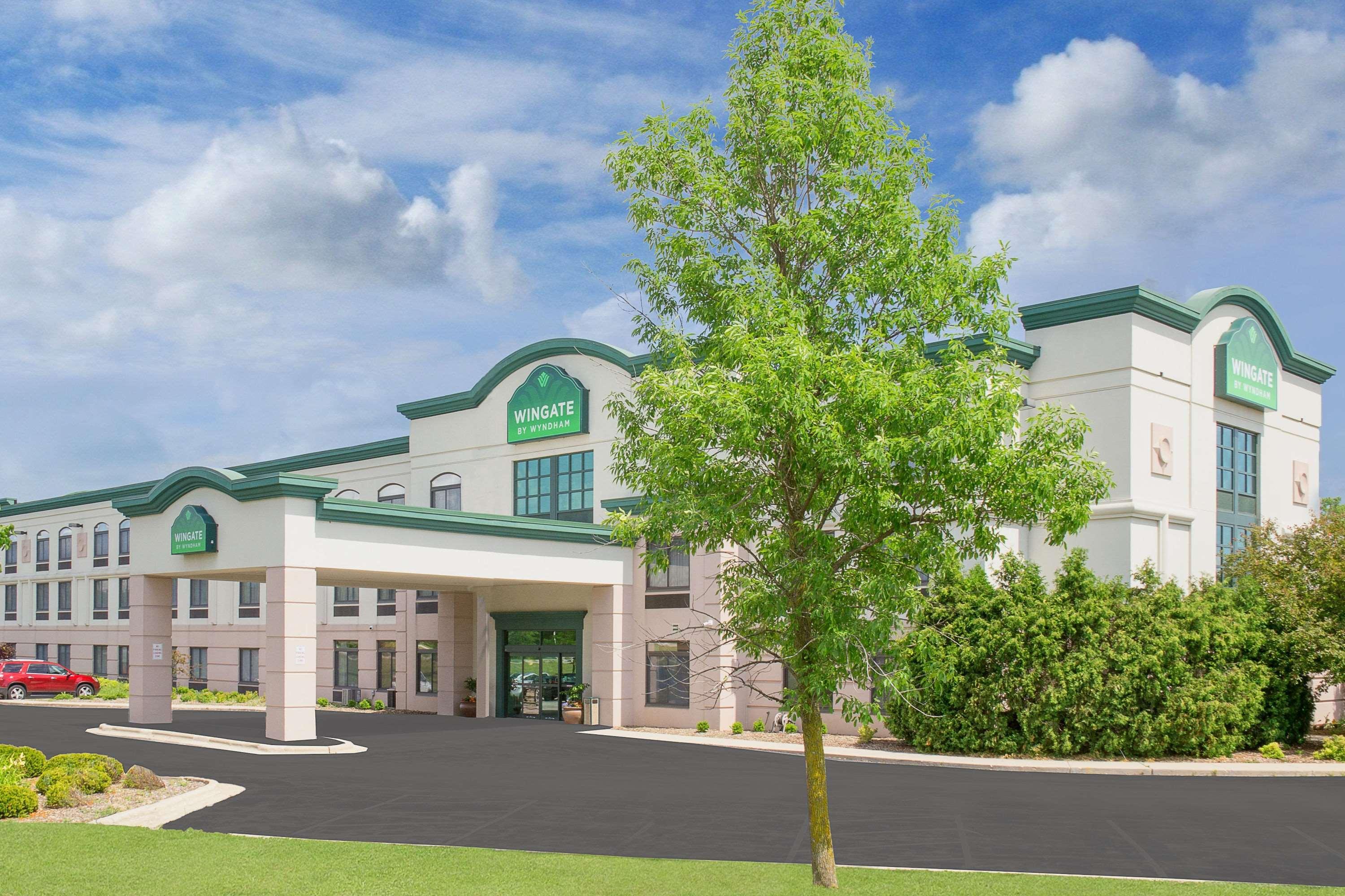 Wingate By Wyndham Green Bay Exterior photo